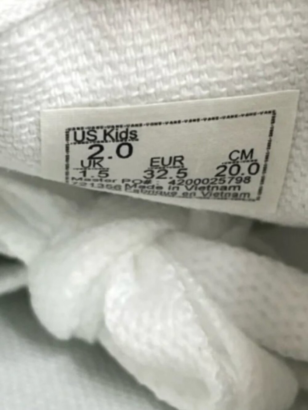 Vans - Picture 6 of 6